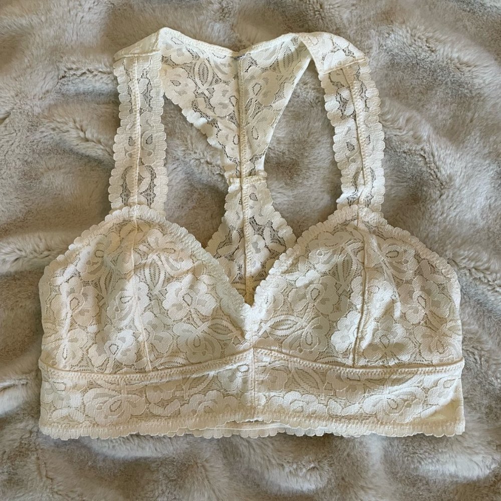 Free People Ivory Lace Bralette, Size Small, Excellent Condition!